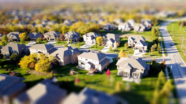 A high-angle photo of a suburban neighborhood.